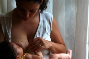iniziativa a sostegno dell'allattamento Mantova